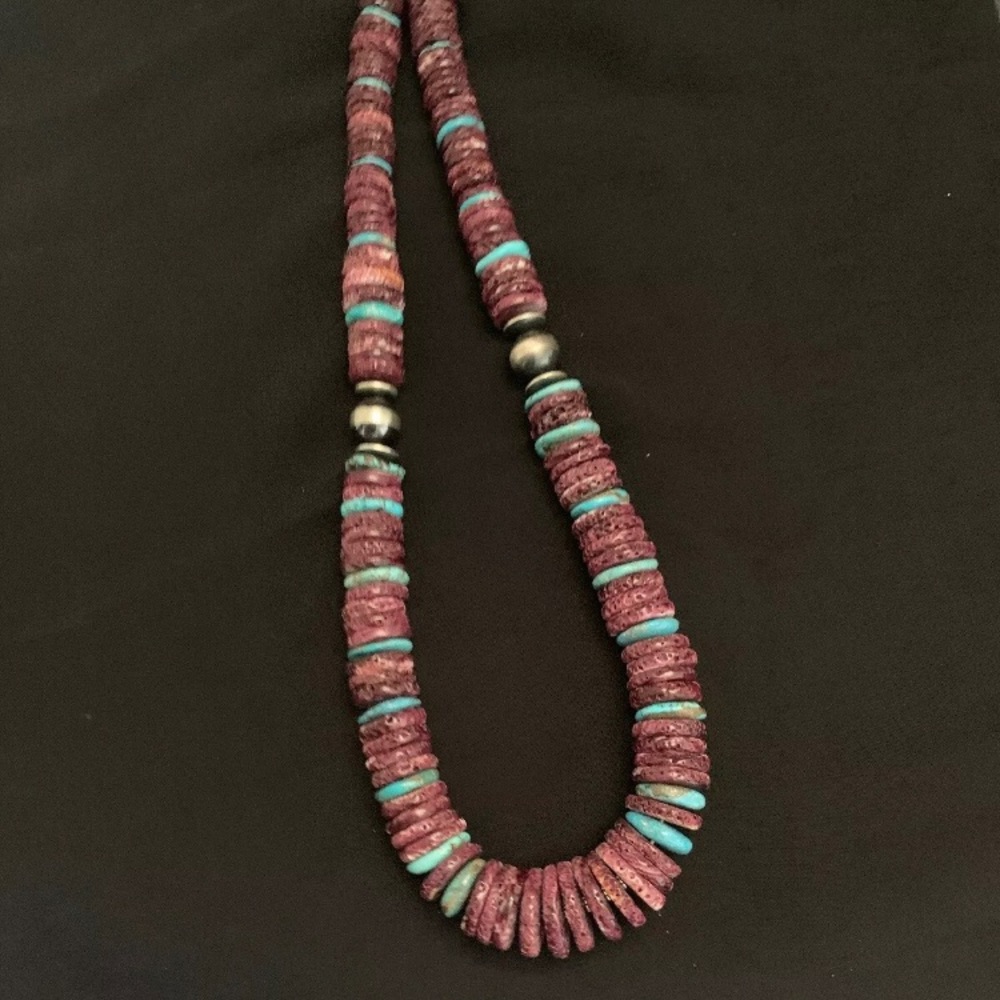 Sterling Silver  Purple Spiny Oyster Bead Necklace - Picture 7 of 8